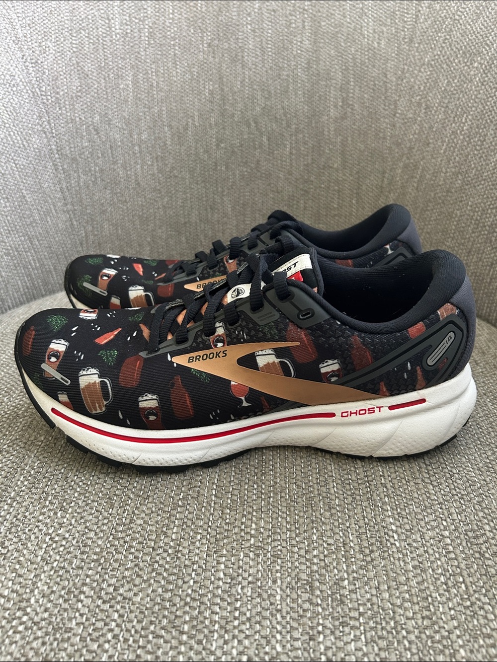 Brooks Ghost 14 "Run Hoppy" Special Edition Sneakers - Picture 2 of 7